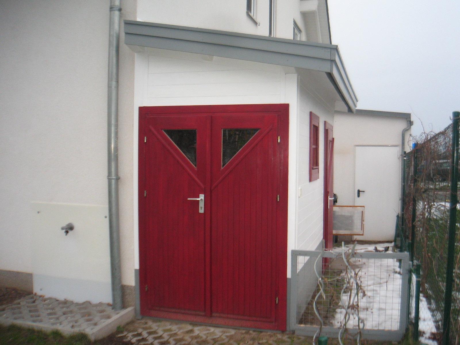 Blockbohlenhaus ohne Ecküberstand Wandanbau 28 mm Blockbohle